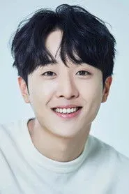 Ảnh diễn viên 윤우